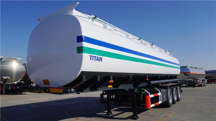 Tri Axel 45000 Liters Fuel Tanker Trailer Price for Sale In Nigeria