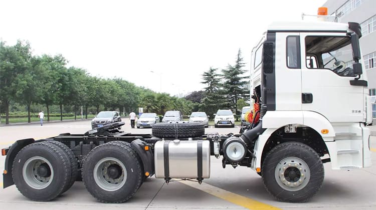 Shaanxi Shacman H3000 6x4 Tractor Truck Price in Kenya