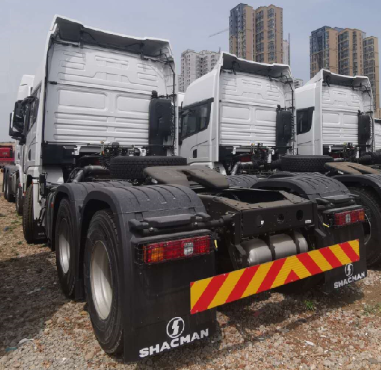 Shacman X3000 Head of the Truck
